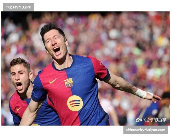 莱万多夫斯基效率下滑 年龄与赛程密度对其状态产生影响